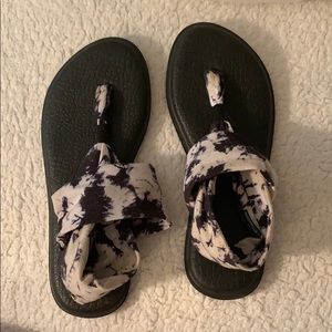 Sanuk Sling Back Sandal